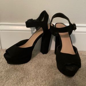 Black Chunky Heels